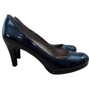 Women's. Naturalizer N5 Comfort Patent Leather Pumps, size US 7